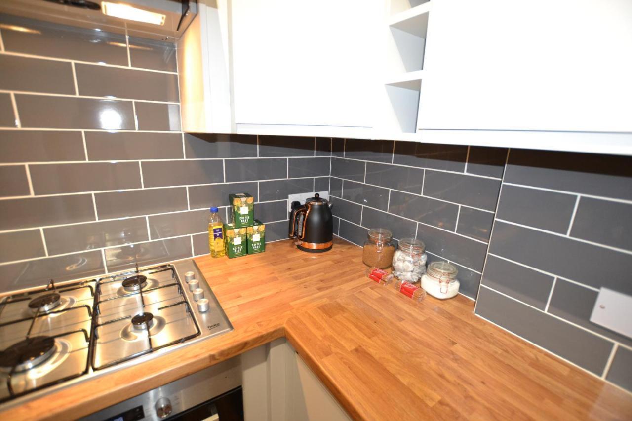 Mayflower 2 Bed Boutique Apartment - Stayseekers 索尔兹伯里 外观 照片